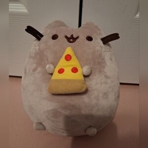Gund Pusheen Cat Holding Pizza